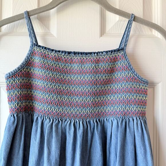 Hanna Andersson Smocked Light Washed Chambray Dress 130 - Picture 3 of 9